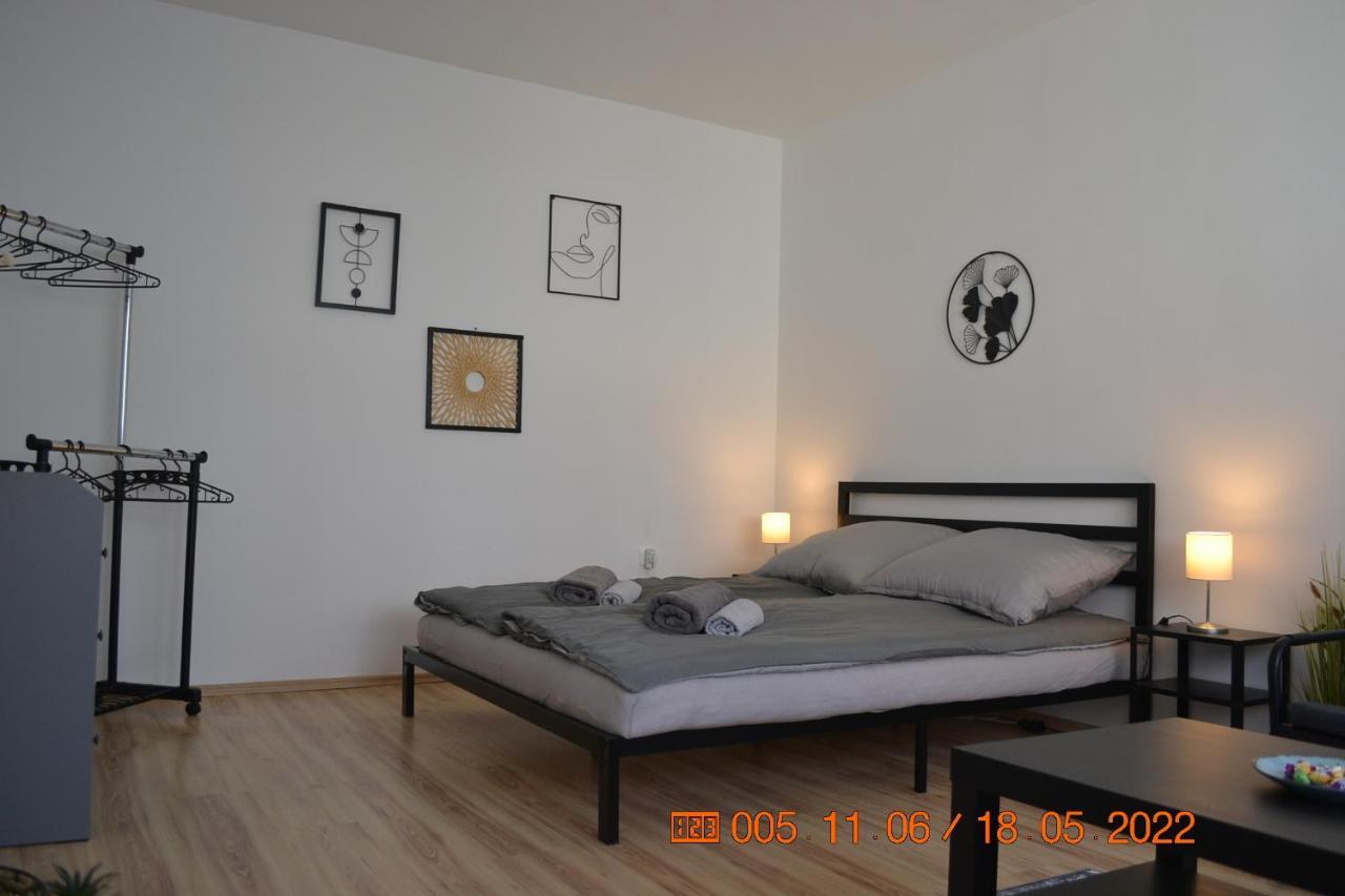 Sziget Apartman Eger Exterior photo